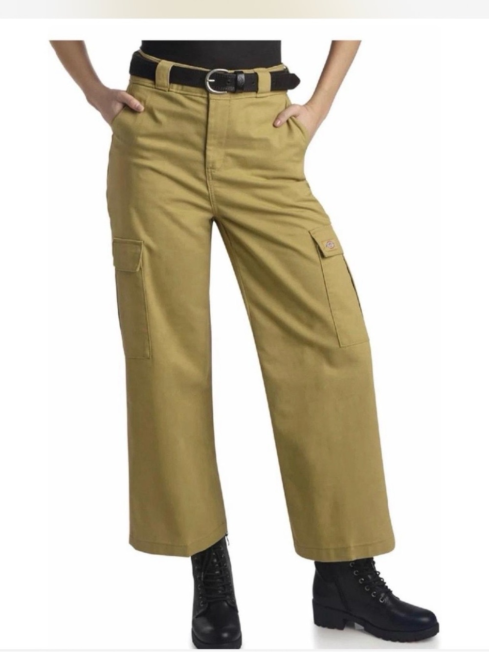Dickies Women's Wide-Leg Cargo Pants in Olive